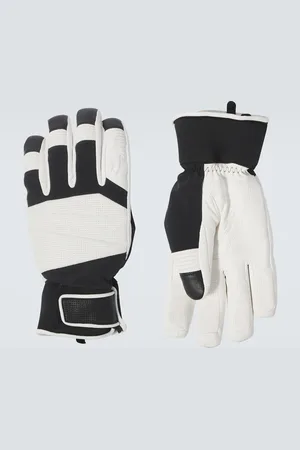 High-quality Fred leather gloves offer superior warmth and protection. Find the perfect pair of Fred leather gloves for men and women today. 1 High-quality Fred leather gloves offer superior warmth and protection. Find the perfect pair of Fred leather gloves for men and women today.
