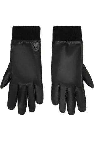 Ami De Coeur Leather Gloves with Heart Detail - Luxurious Driving Gloves 1 Ami De Coeur Leather Gloves with Heart Detail - Luxurious Driving Gloves