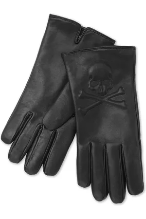 Crafted from smooth grain Nappa leather, these Philipp Plein Skull-Patch Leather Gloves feature tonal stitching and a bold skull patch detail. The full-finger, slip-on design ensures a comfortable fit and a luxurious feel. Made in Italy, these black leather gloves offer an edgy, distinctive style perfect for making a statement. Shop now to elevate your accessory collection with this signature Philipp Plein piece. 1 Crafted from smooth grain Nappa leather, these Philipp Plein Skull-Patch Leather Gloves feature tonal stitching and a bold skull patch detail. The full-finger, slip-on design ensures a comfortable fit and a luxurious feel. Made in Italy, these black leather gloves offer an edgy, distinctive style perfect for making a statement. Shop now to elevate your accessory collection with this signature Philipp Plein piece.